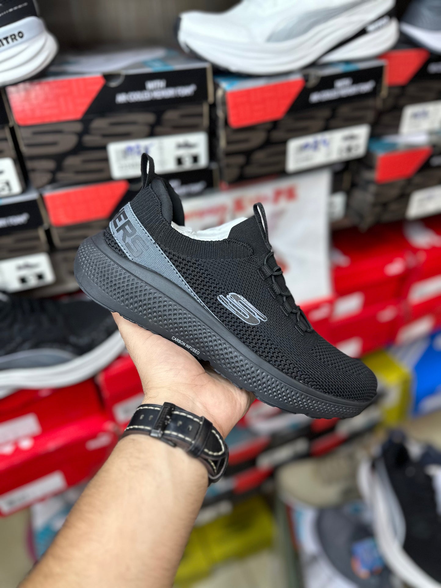 Skechers Arch Fit (Medicated Sole)