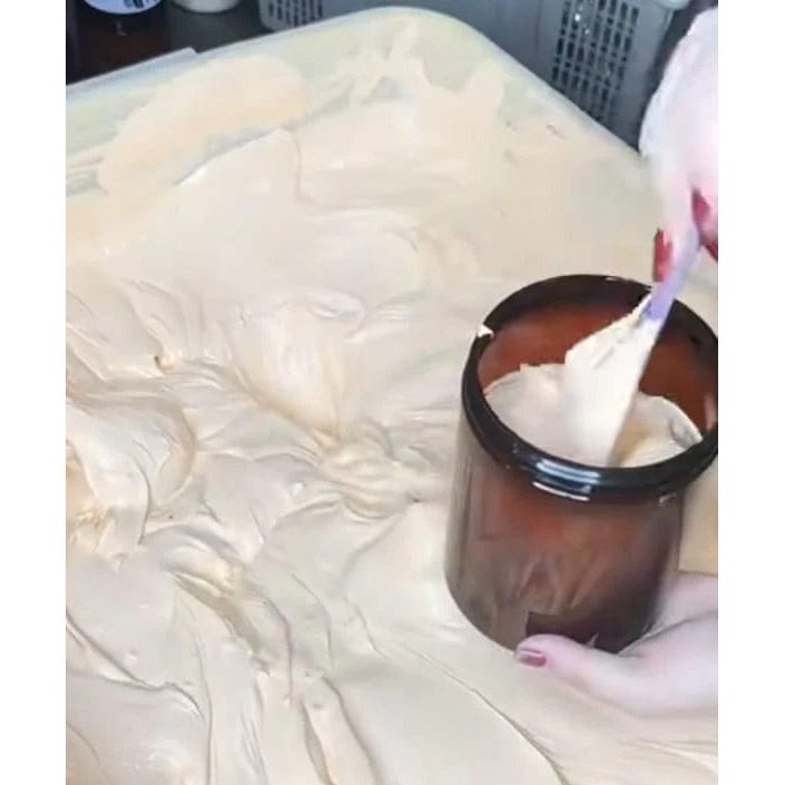 Zafrani whitening cream