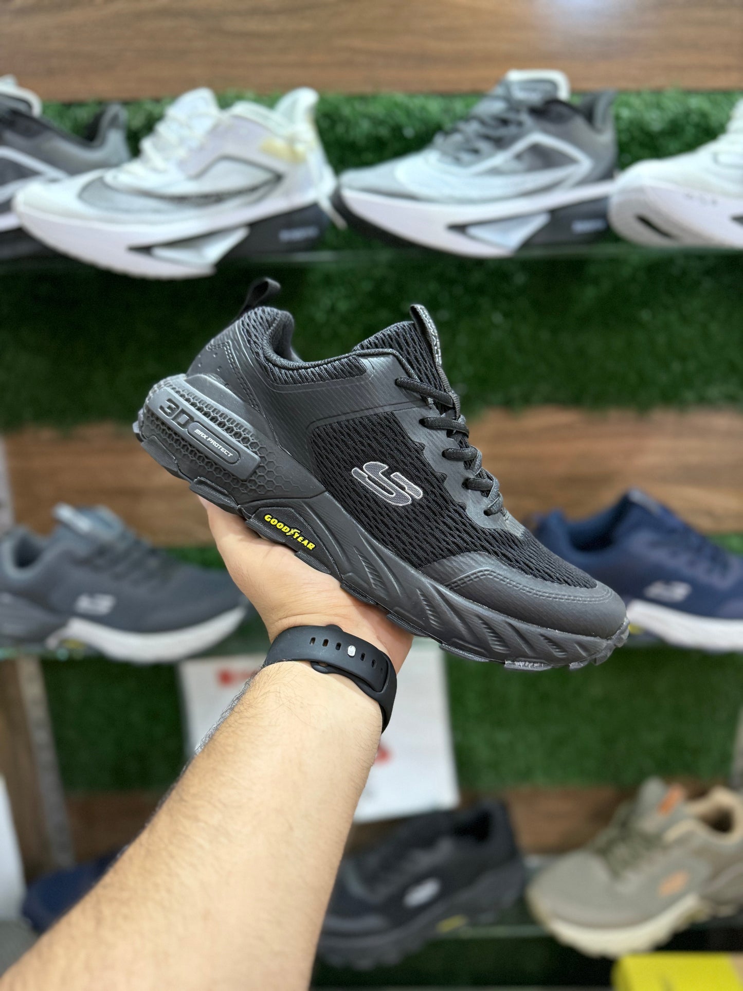 Skechers (3D Max Protect) Memory foam Inner sole