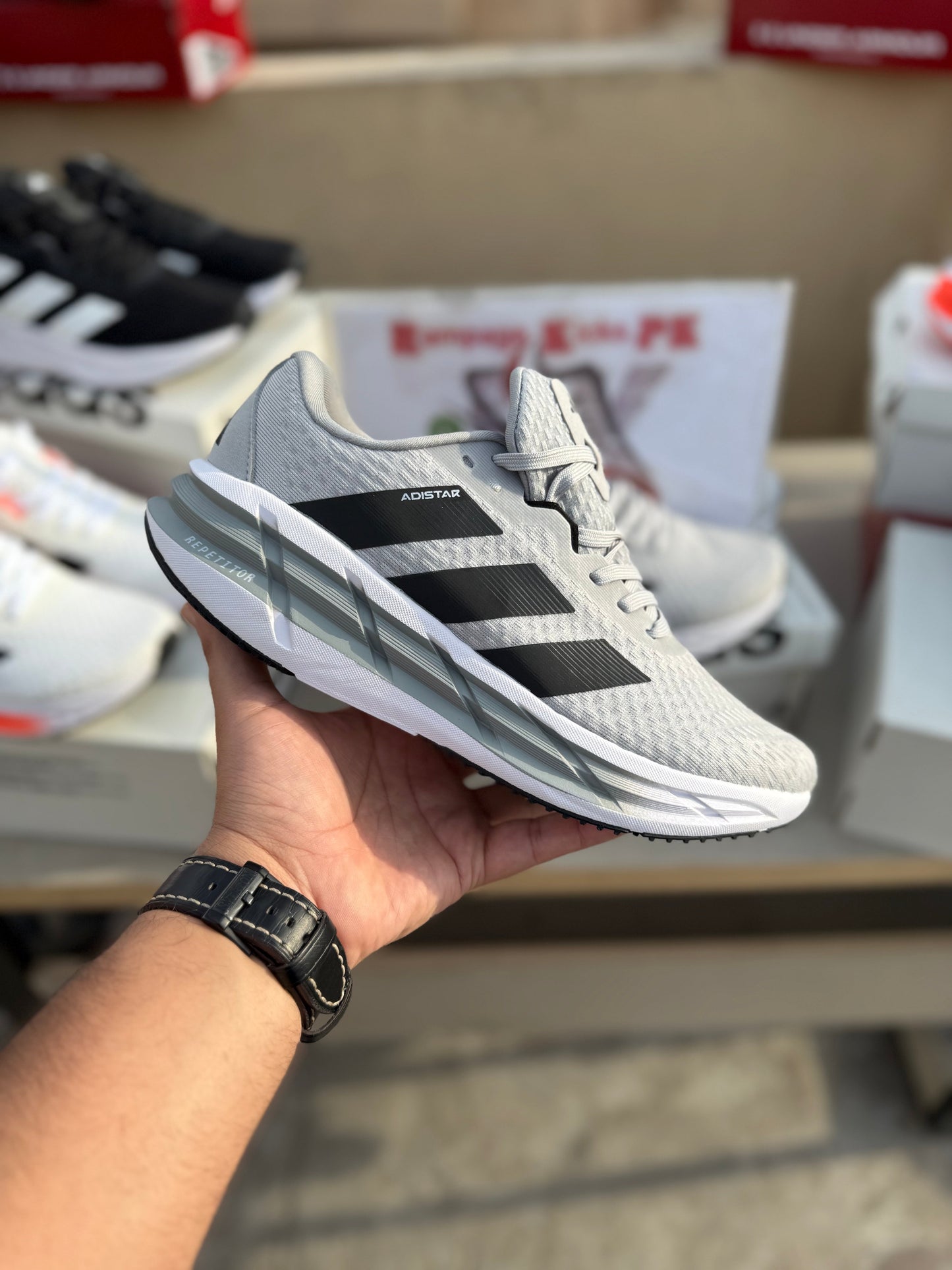 Adistar 3 (Repetitor Runners)