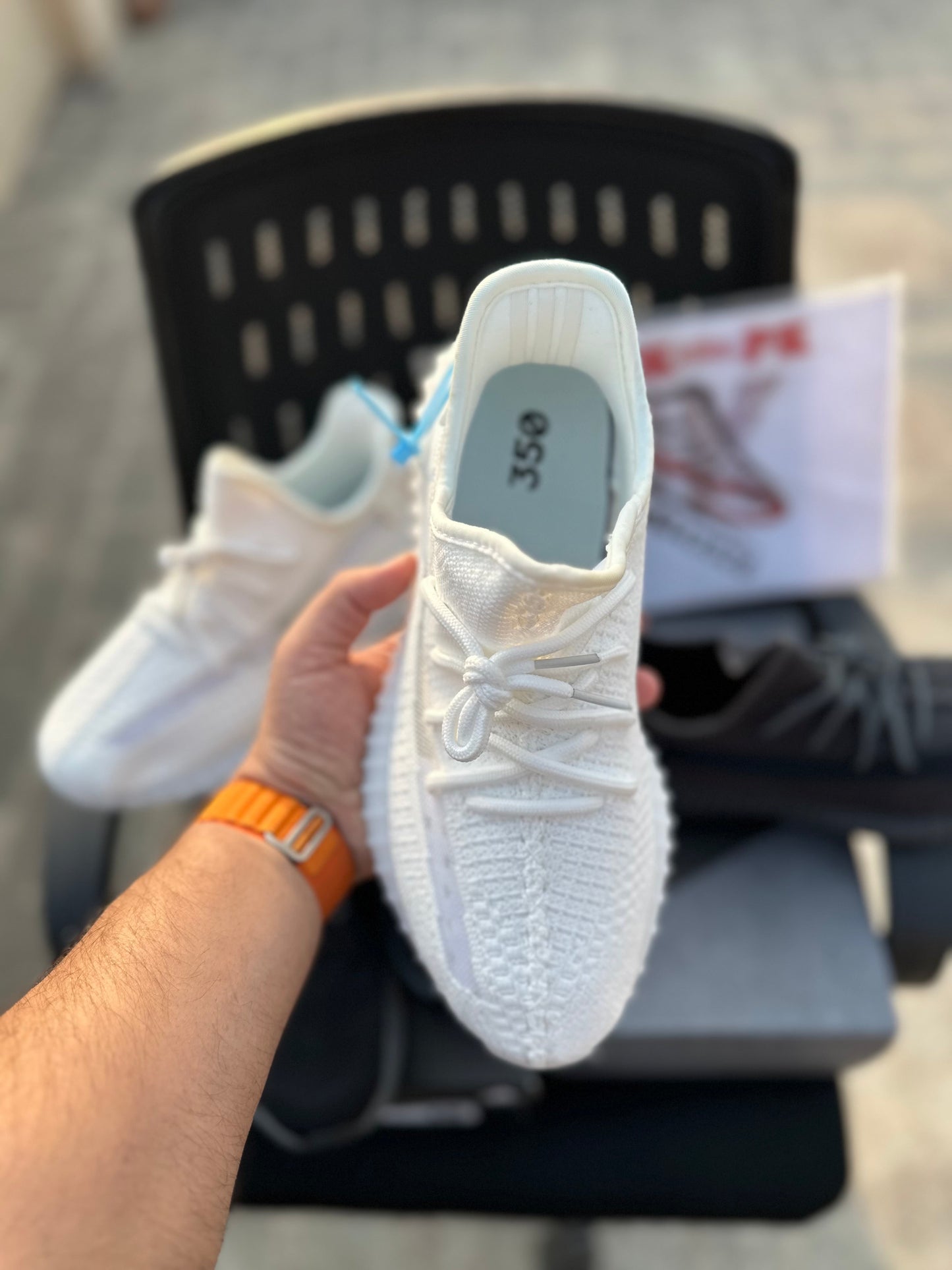 Yeezy 350 ( Reflectors )