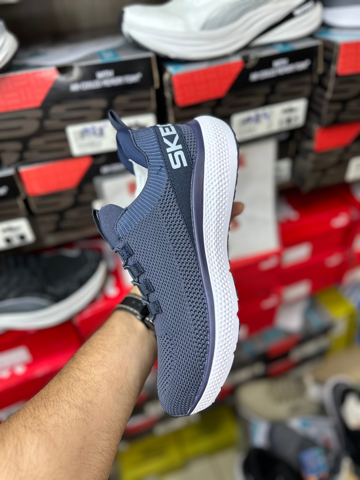 Skechers Arch Fit (Medicated Sole)