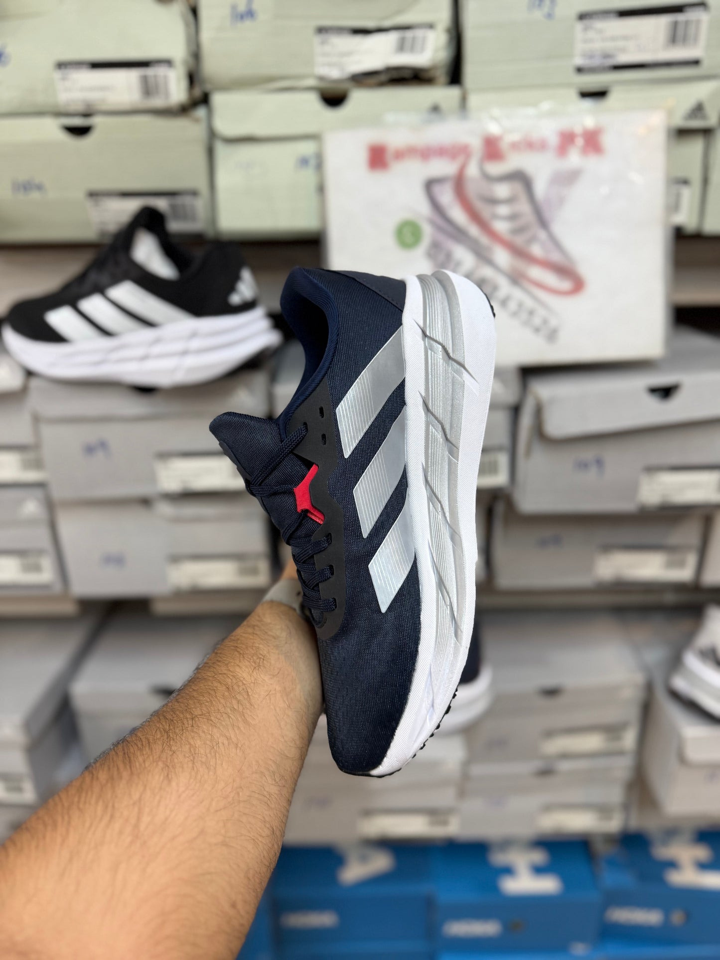 Adistar 3 (Repetitor Runners)