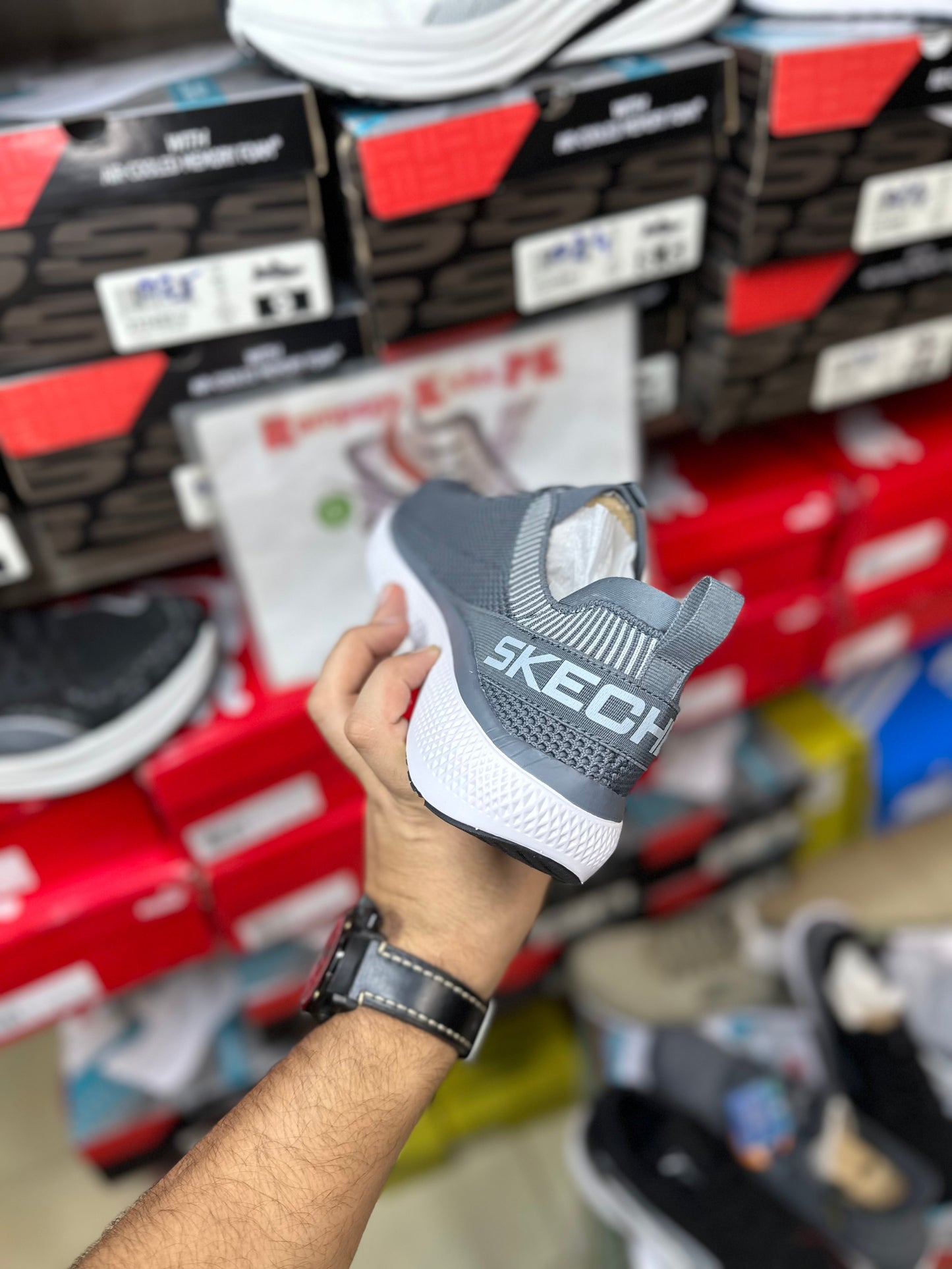 Skechers Arch Fit (Medicated Sole)