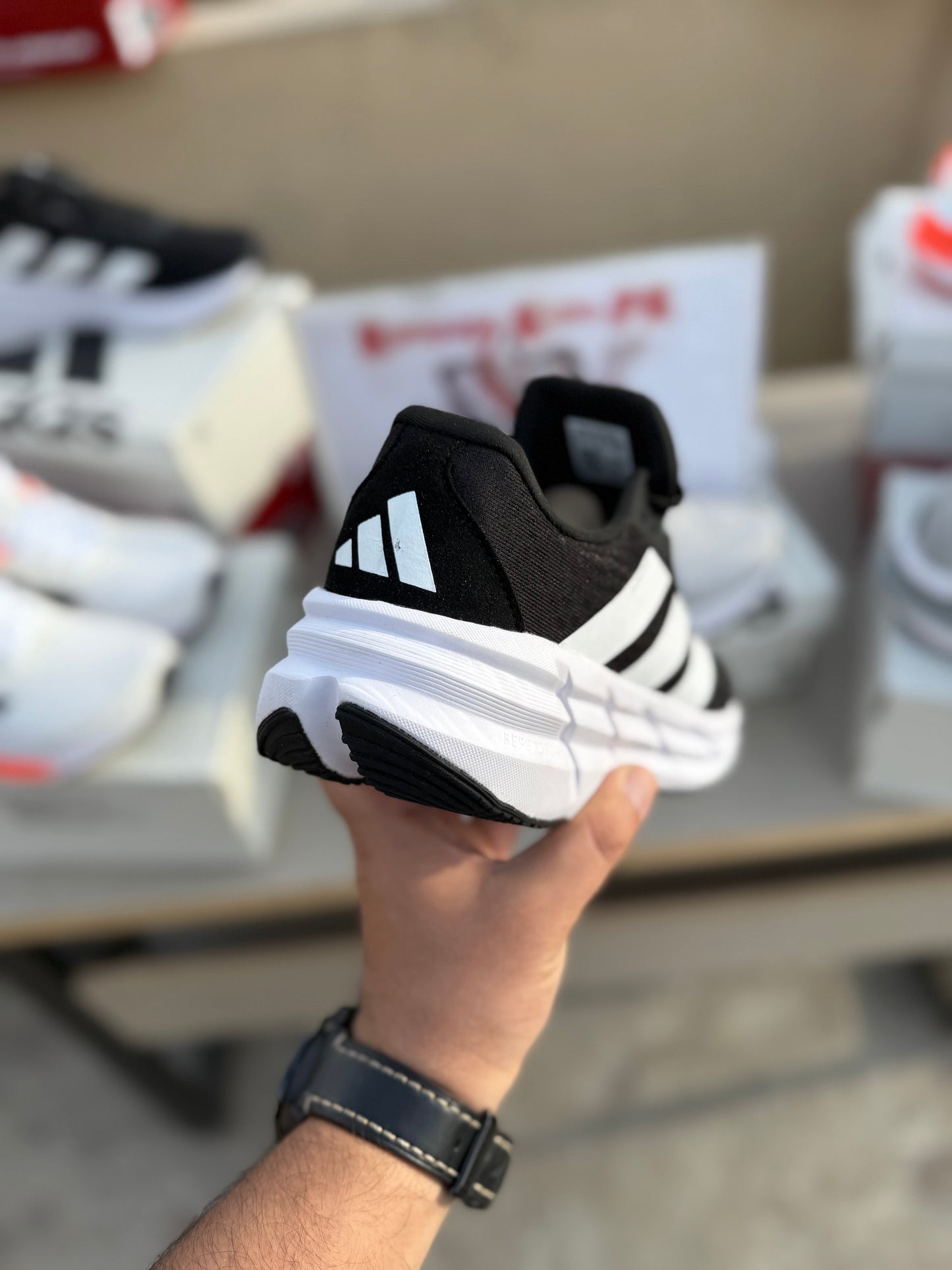 Adistar 3 (Repetitor Runners)