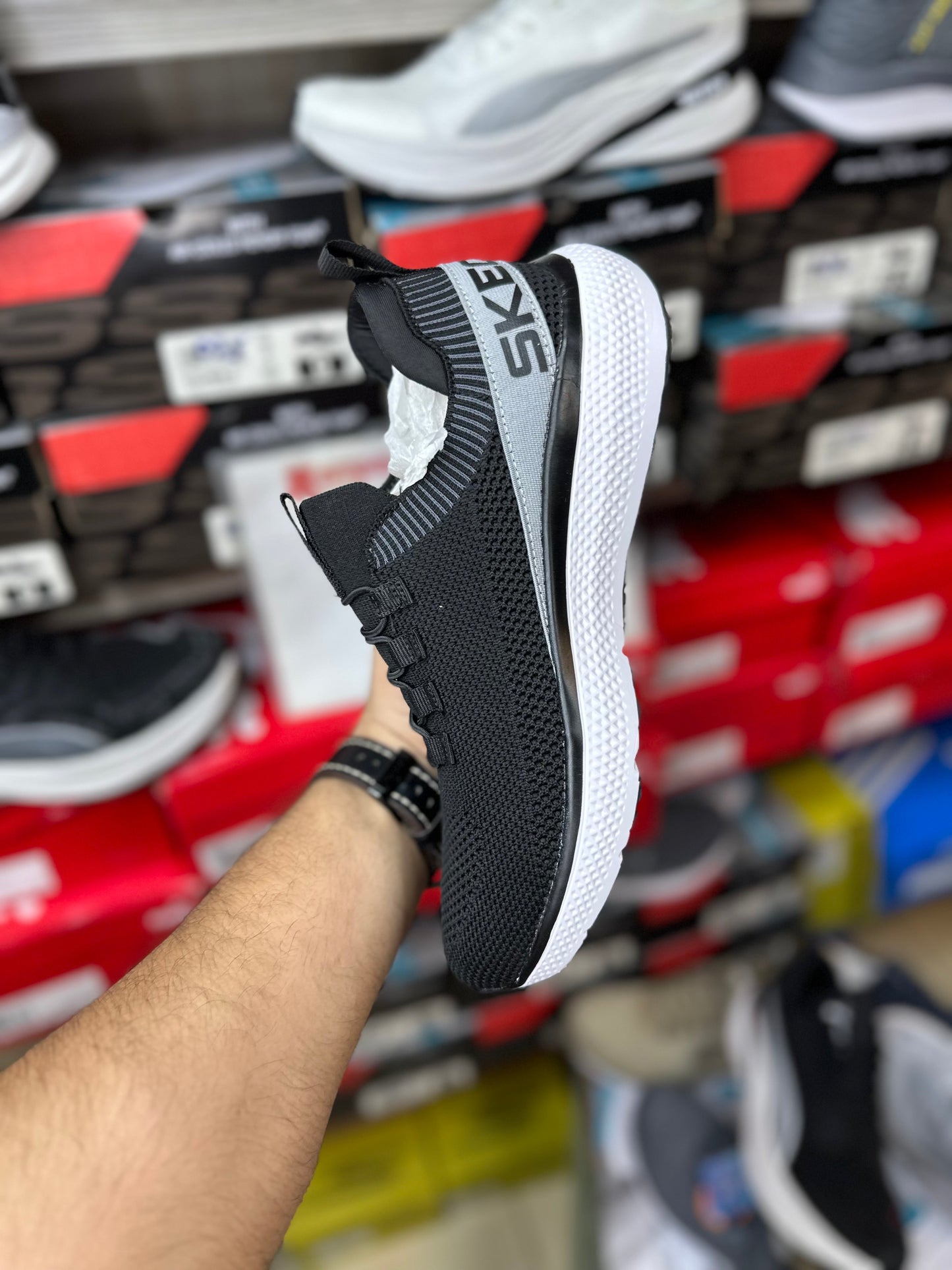 Skechers Arch Fit (Medicated Sole)
