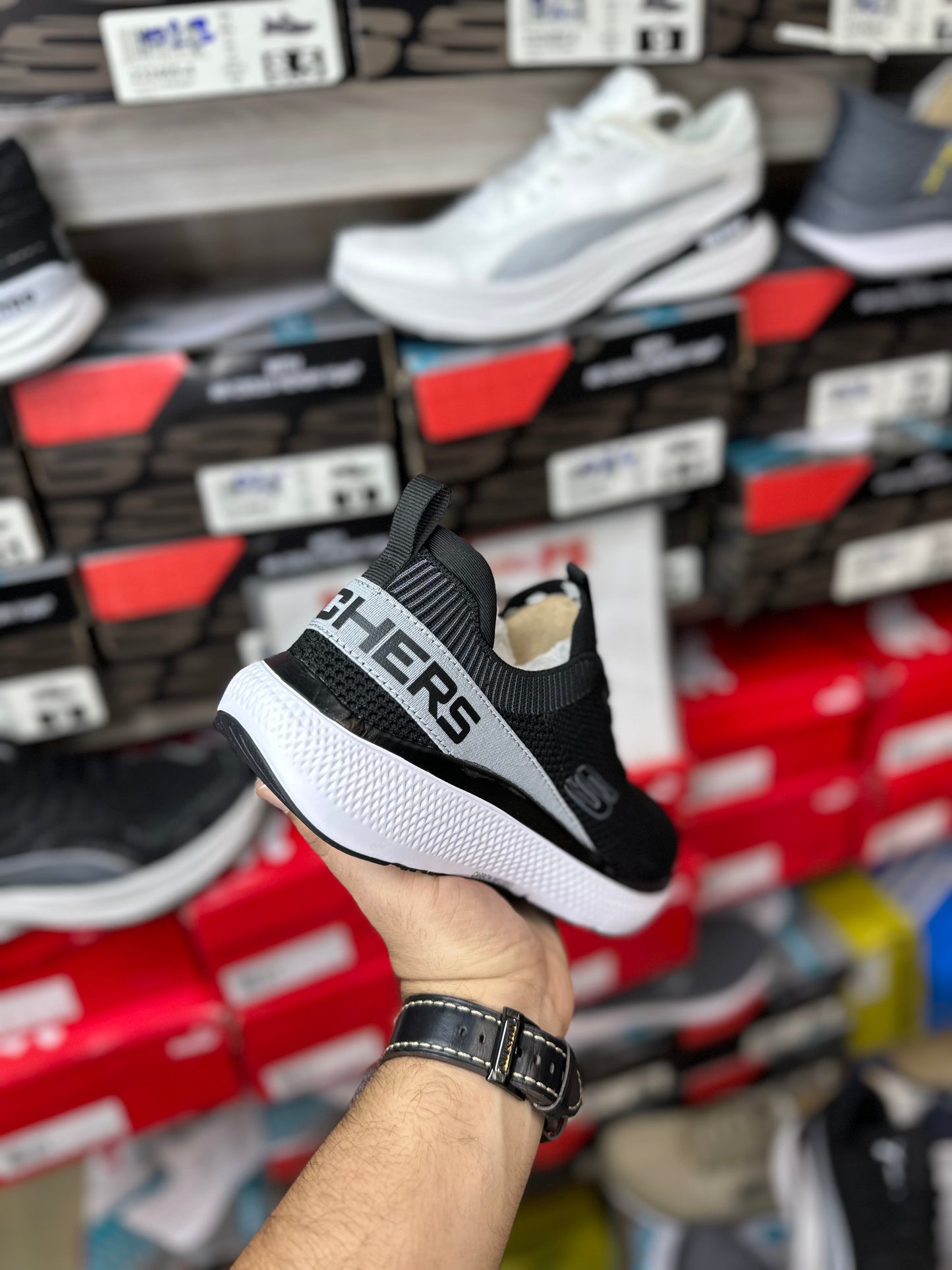 Skechers Arch Fit (Medicated Sole)